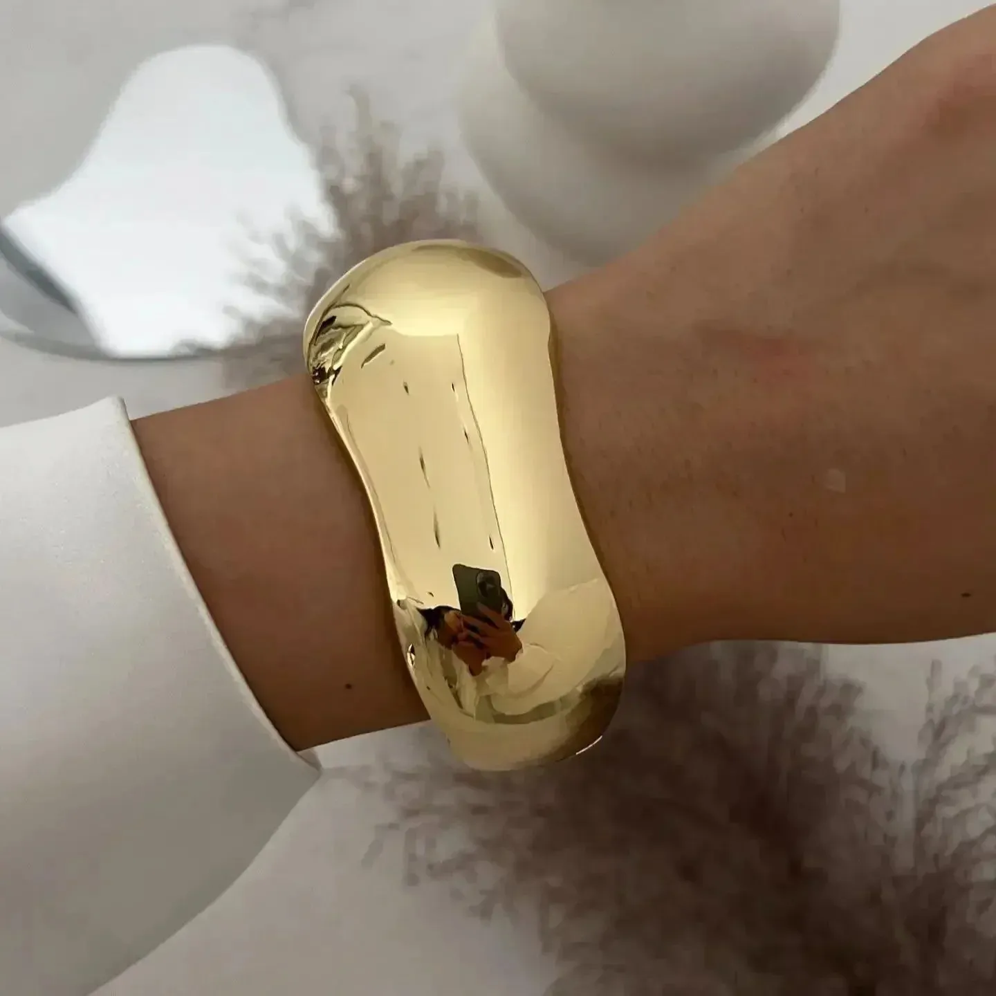 Chic Classic Chunky Geometric Bracelets in 2 Colors 6 Styles