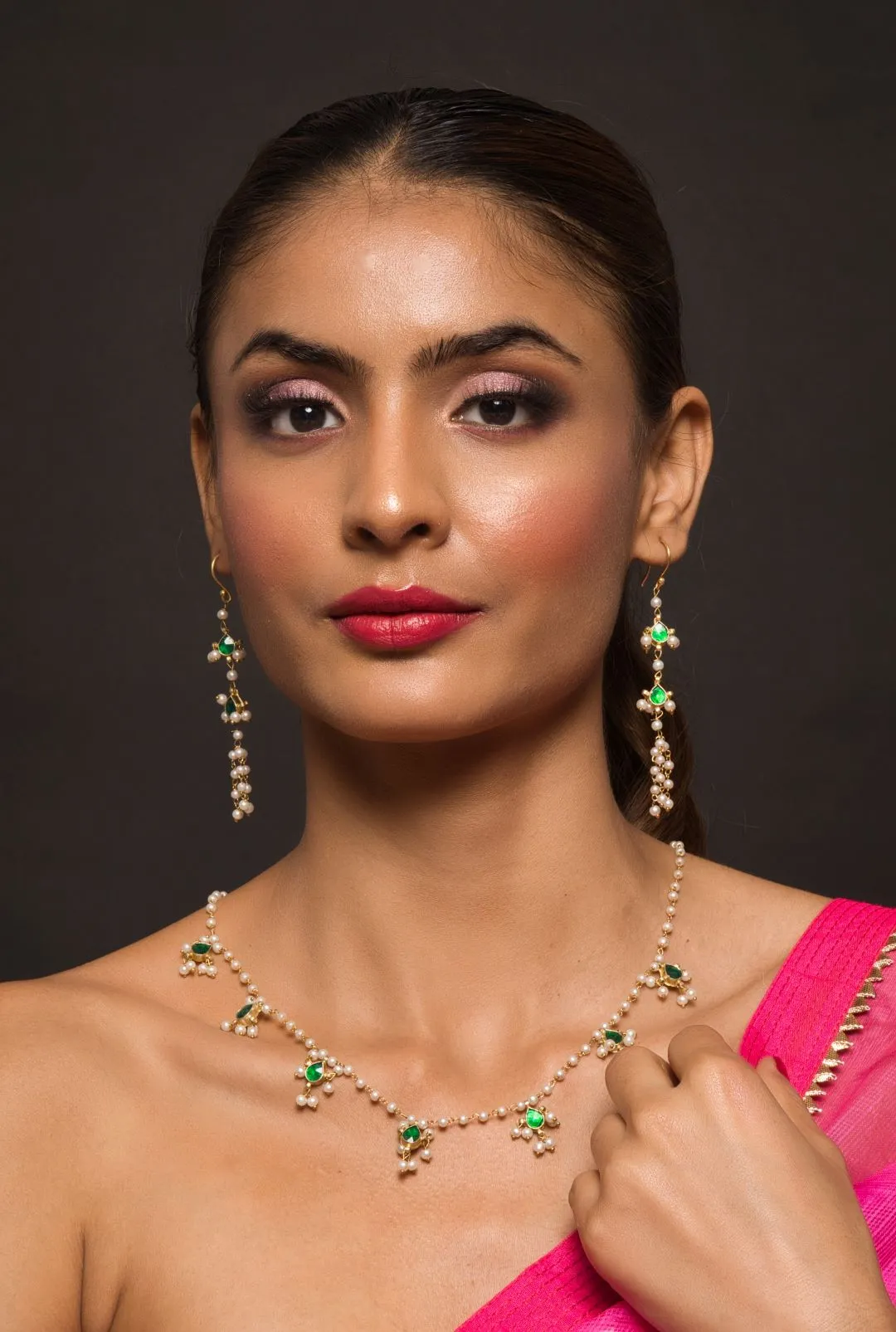 Emerald Green Kundan Biya Mala Necklace with Earrings