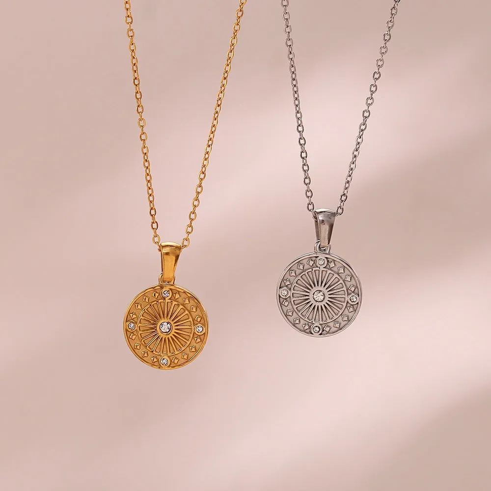 Enchanting Charm - The Nevermore Women's Pendant Vintage Compass