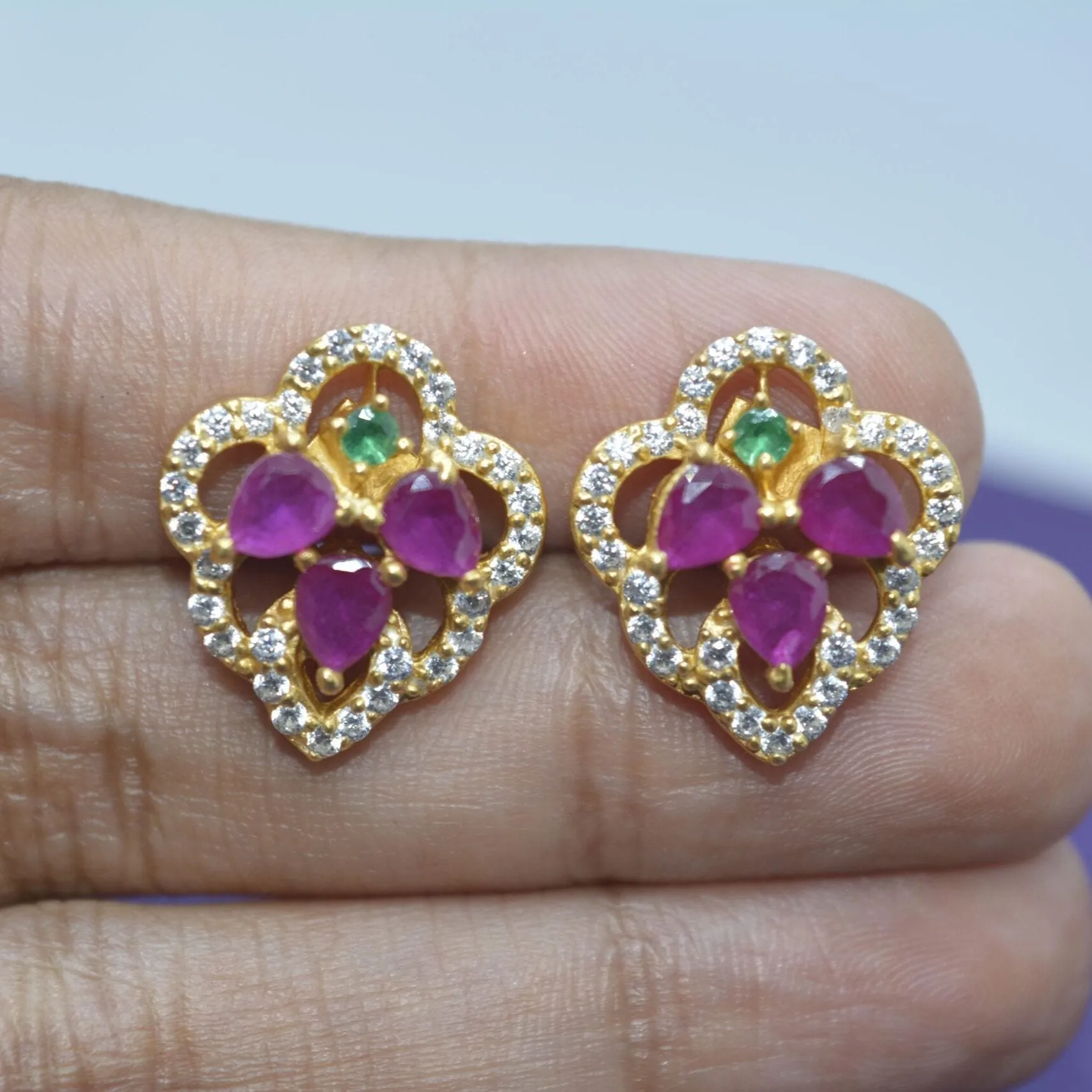Exquisite Leaf-Shaped earring