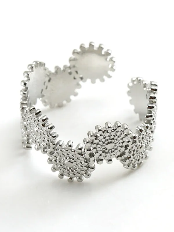 Fashionable and personalized retro style ring silver living ring