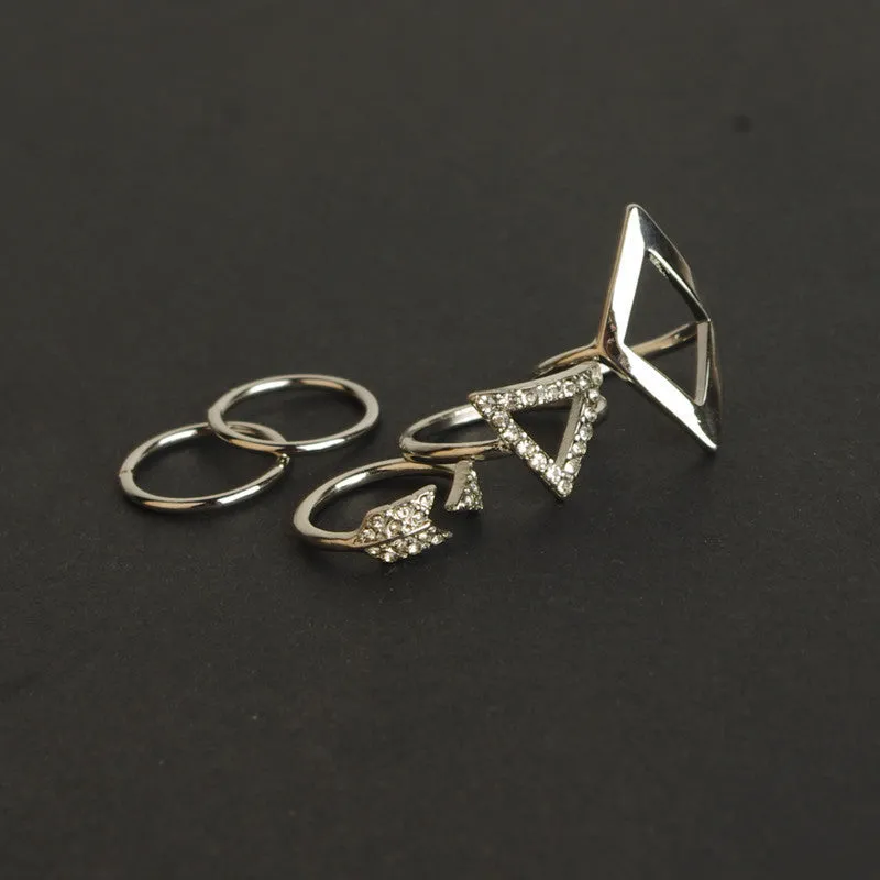 Fashionable Joker Arrows Diamond Triangle Suit Ring