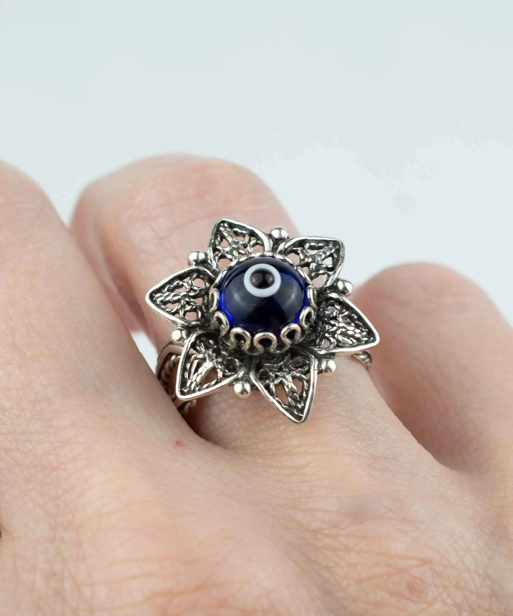 Filigree Art Blue Evil Eye Daisy Flower Women Silver Cocktail Ring