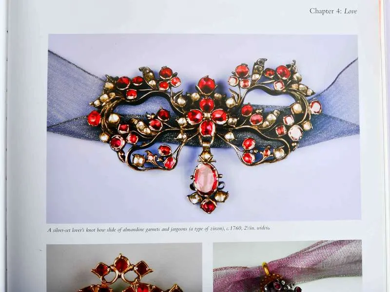 Georgian Splendor - Garnet Bow Pendant Slide