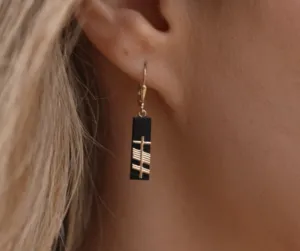 Grá (Love) Drop Earrings - Carraig Dubh
