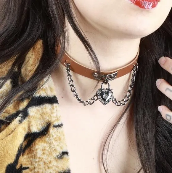 Heart Chain Choker - More Colors Available