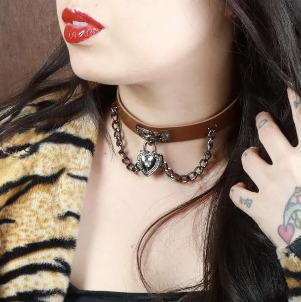 Heart Chain Choker - More Colors Available
