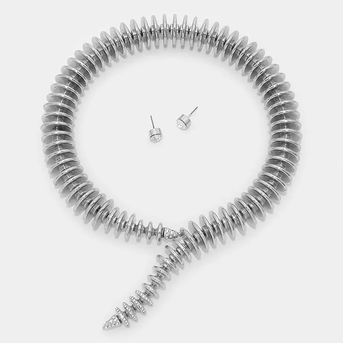 iLLASPARKZ Chunky metal disc cluster snake necklace