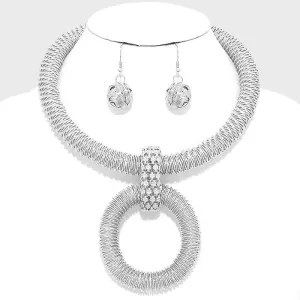 iLLASPARKZ Chunky Metal Hoop Necklace