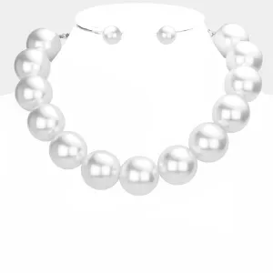 iLLASPARKZ Chunky Pearl Ball Necklace