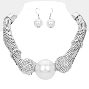 iLLASPARKZ Chunky Pearl Centered Mesh Wrapped Chain Necklace