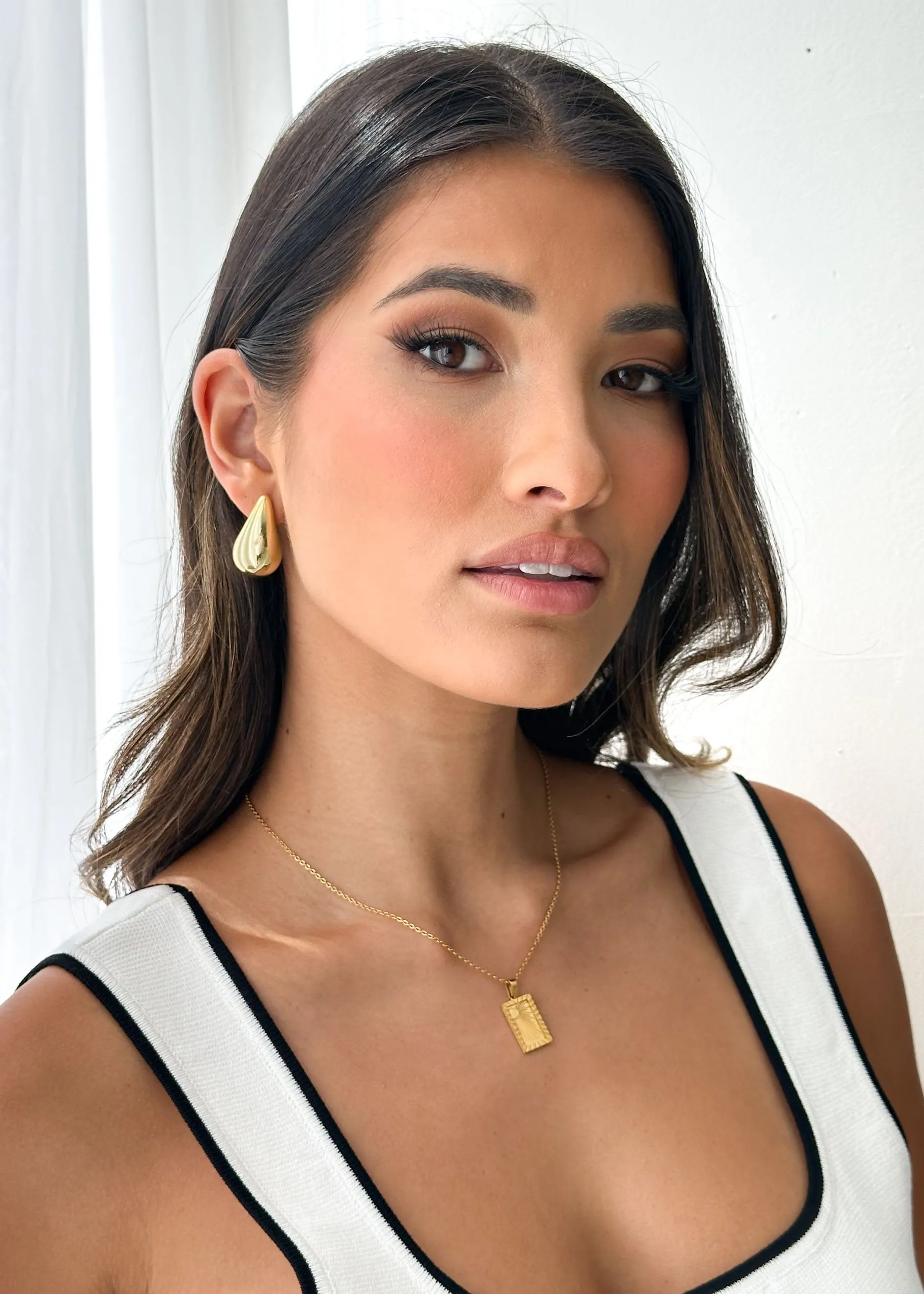 Kaika Drop Earrings - Gold
