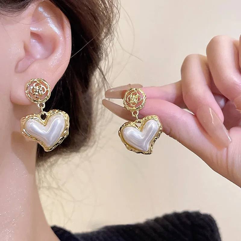 Korean Vintage Exquisite Pearl Heart Earring For Women