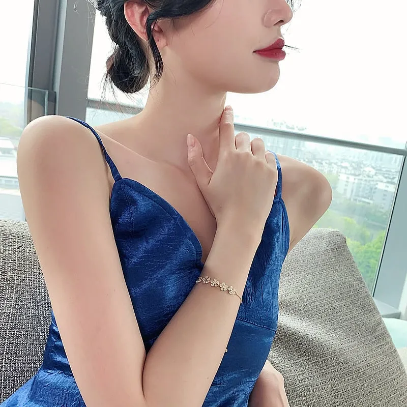 Lux Flower Bracelet