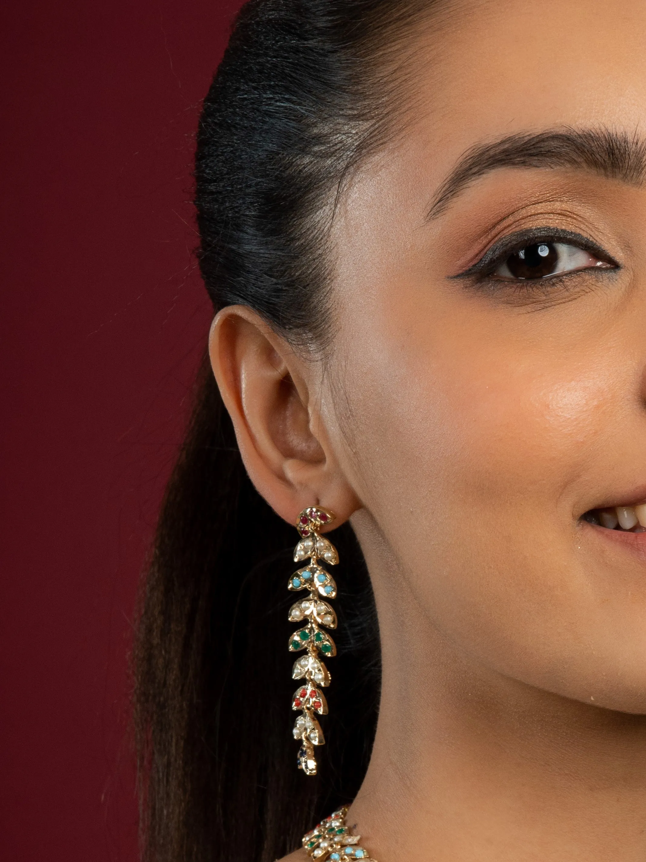 Mesmerizing Navaratan Jadau Choker Necklace Set (Necklace & Earrings Set)
