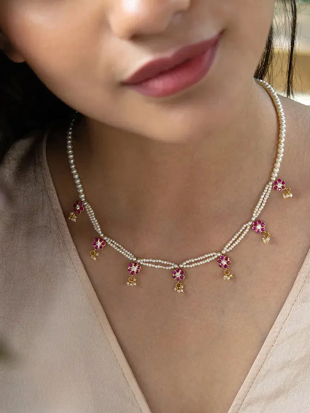 Pearl Blossom Elegance Necklace