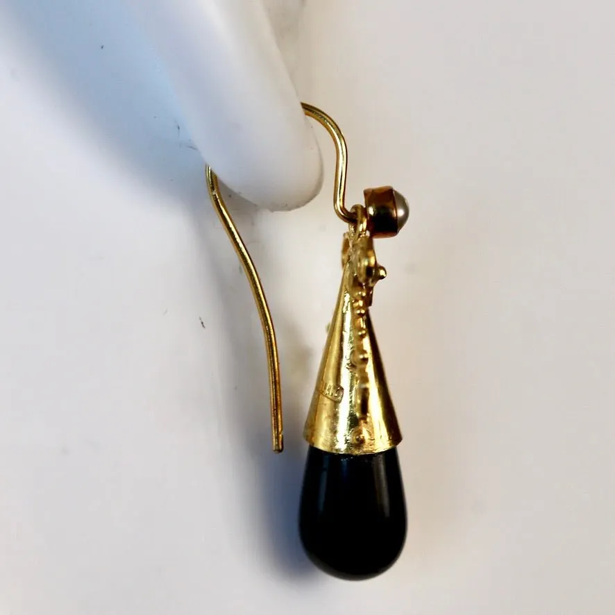 Salome 14k Gold, Onyx and Pearl Earrings