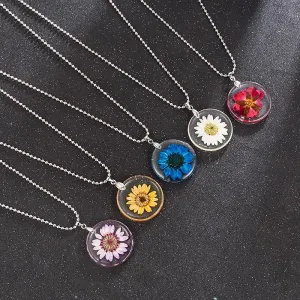 Simple Handmade Dried Daisy Flower Pendant Necklace