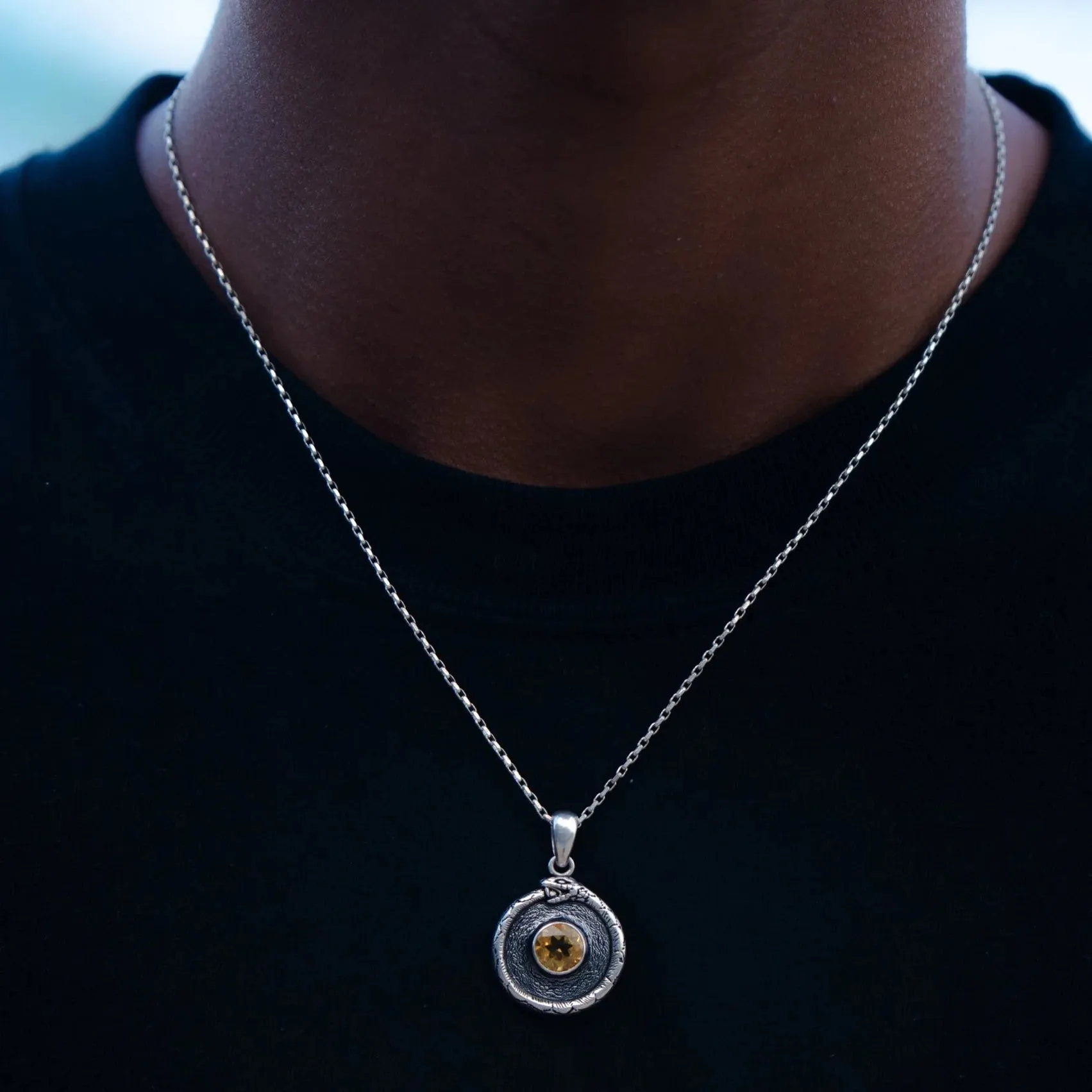 SNAKE GEMSTONE PENDANT IN SILVER