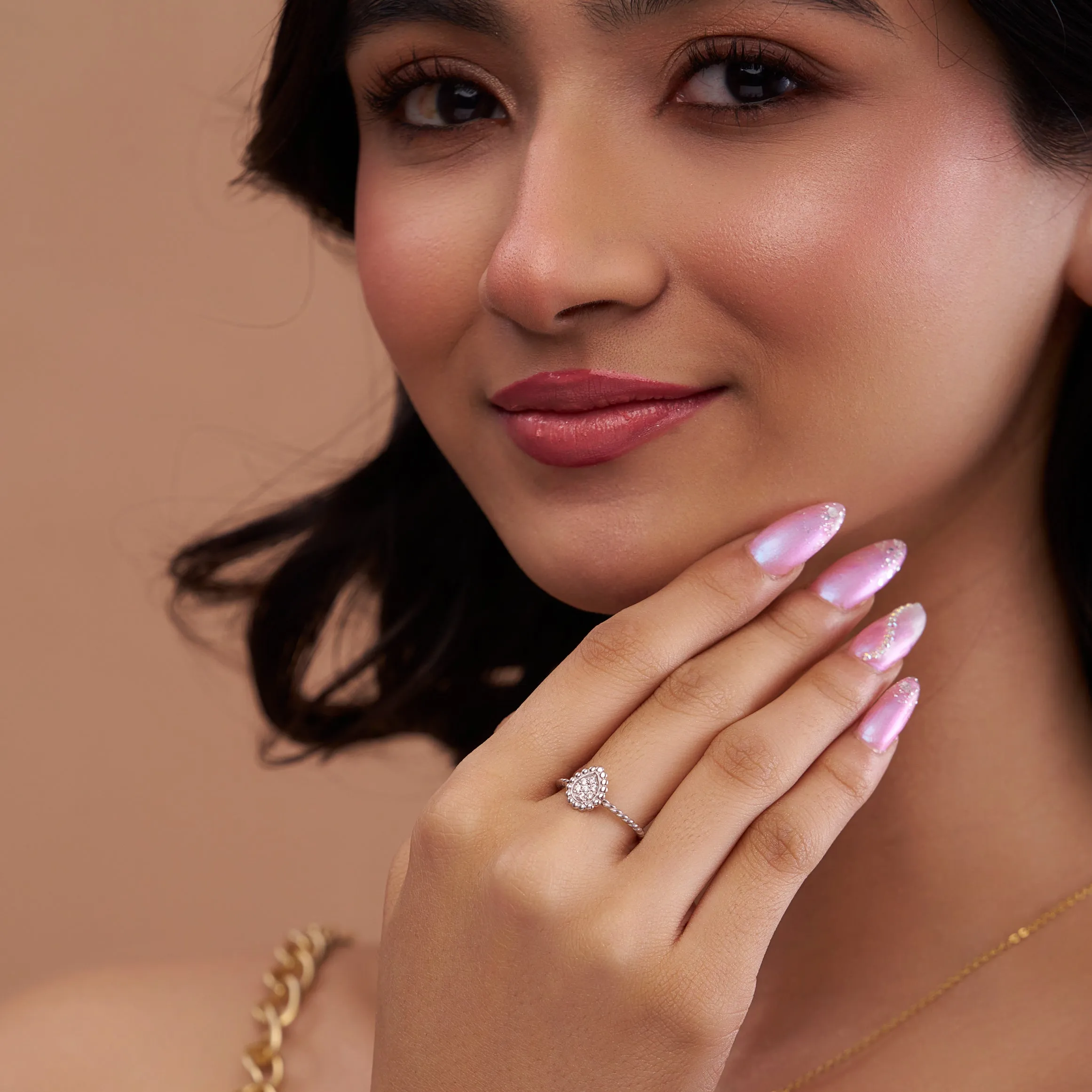 Sophisticated Pear-Shaped Diamond Ring