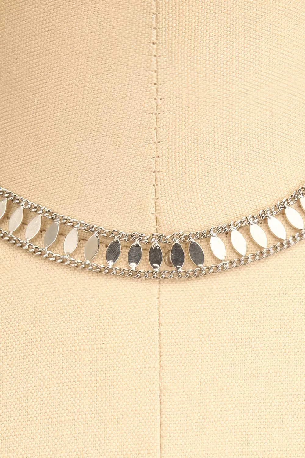 Tagga | Silver Leaf Choker Necklace