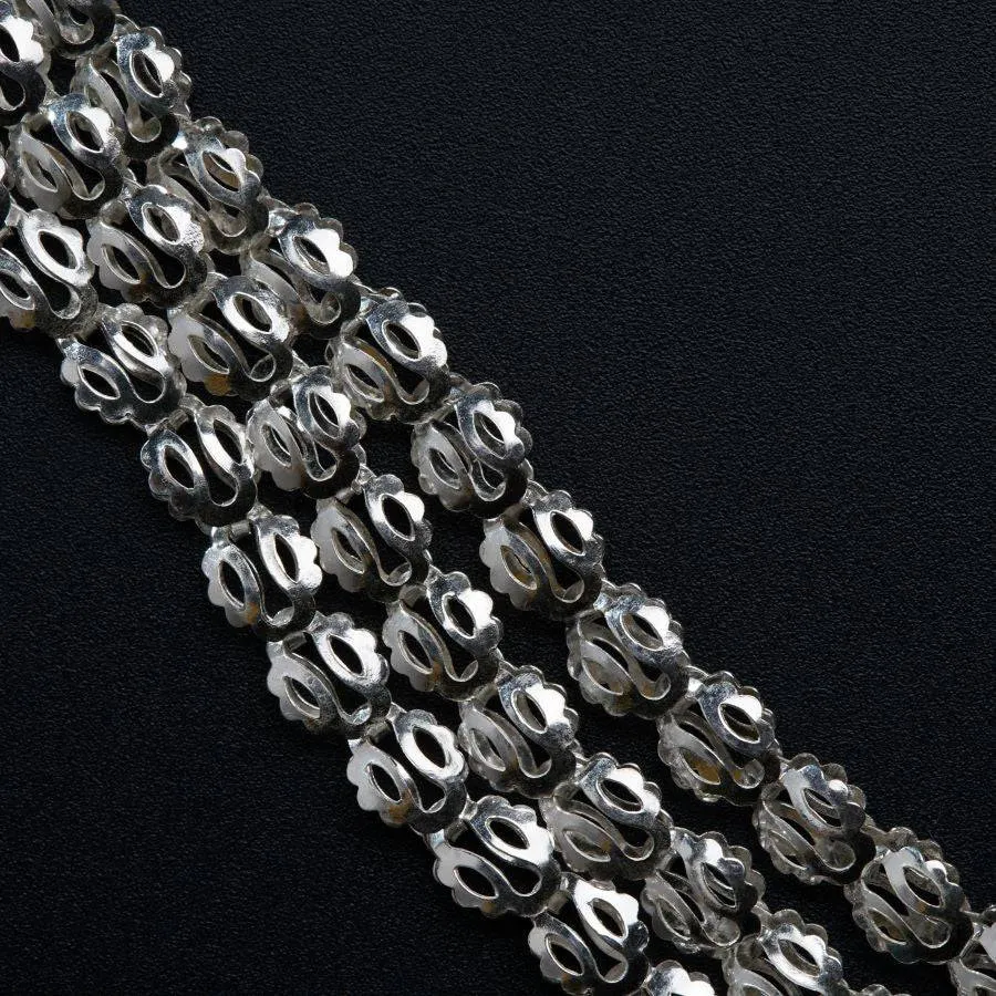Three Layered Pohe Haar : Oxidised silver