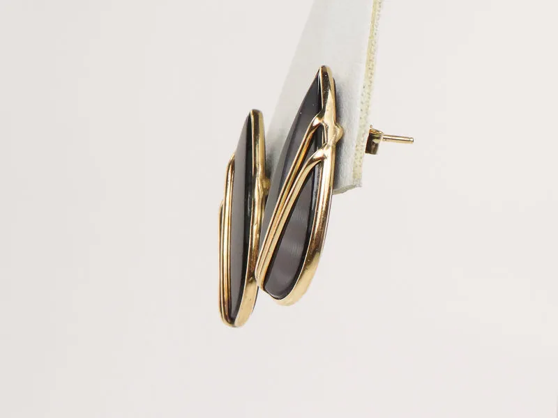 Vintage 14k Yellow Gold Black Onyx Teardrop Shaped Stud Earrings with Post Backs