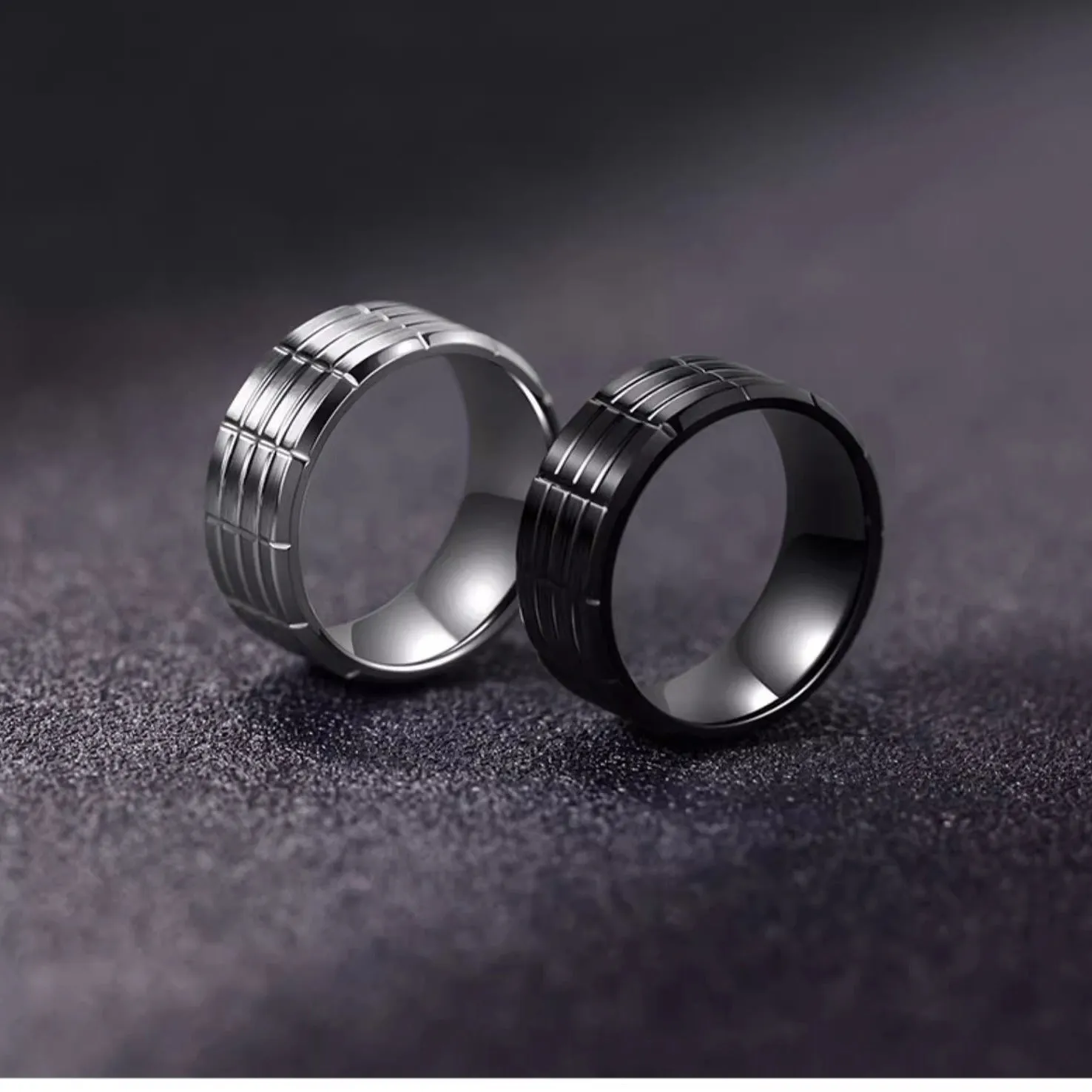 Wholesale Simple and Fashionable Batch Flower Black Plated Ring